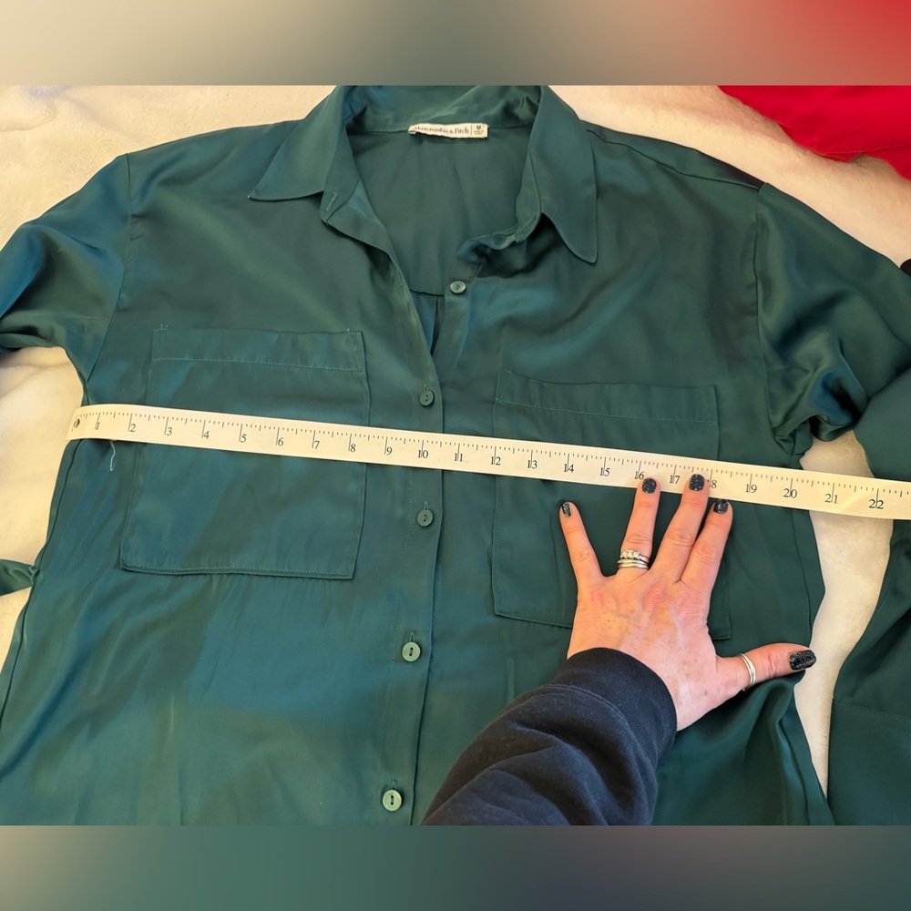 Abercrombie and Fitch satin shirt dress - Picture 5 of 16